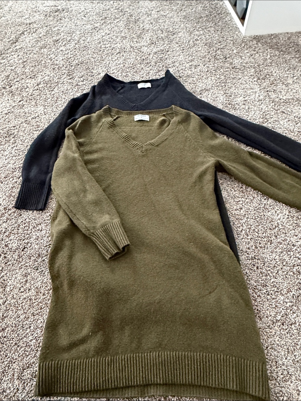 2- V-Neck Longline Sweater Dress in Olive and Black